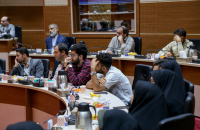 نشست صمیمی شهردار قم با منتخبی از نخبگان شهر قم